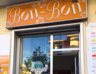 BOMBONIERE NAD AGROPOLI (SALERNO)